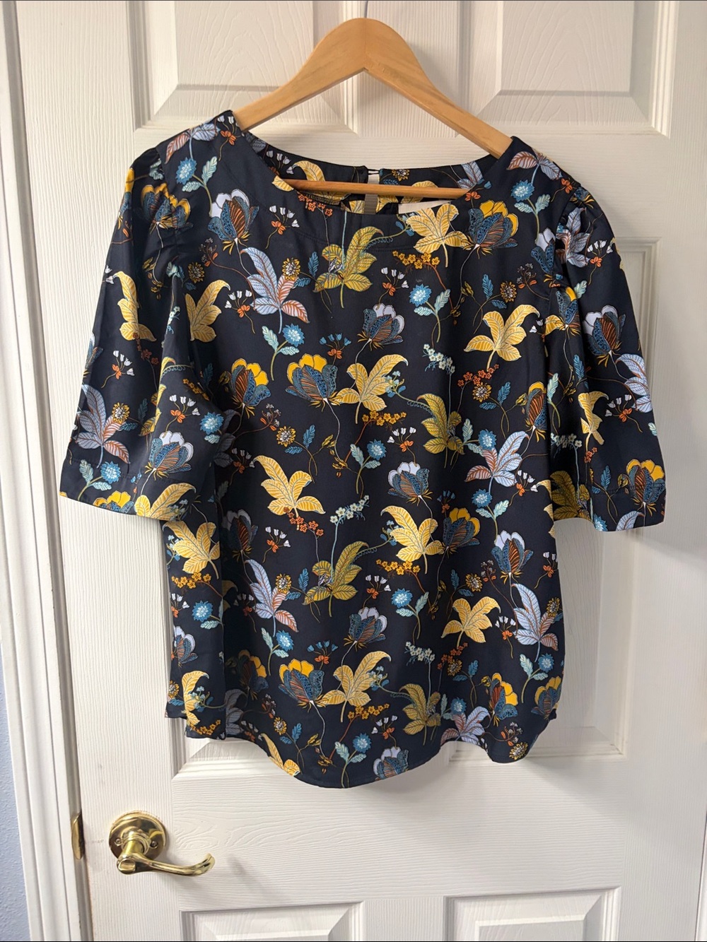 LOFT Navy Floral Puff-Sleeve Blouse with Yellow & Blue Accents